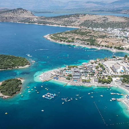 شقة Butrint